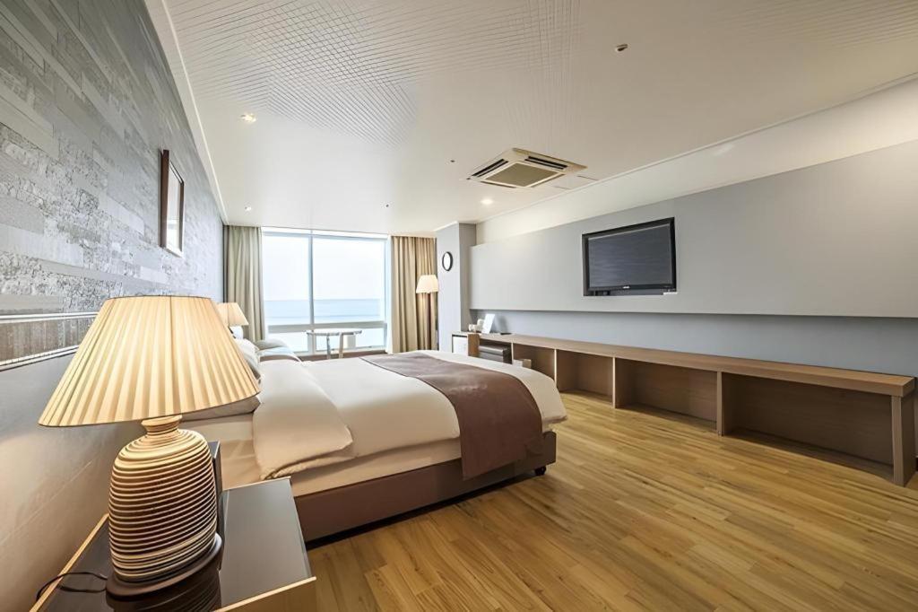 Hotel Homers Пусан Экстерьер фото